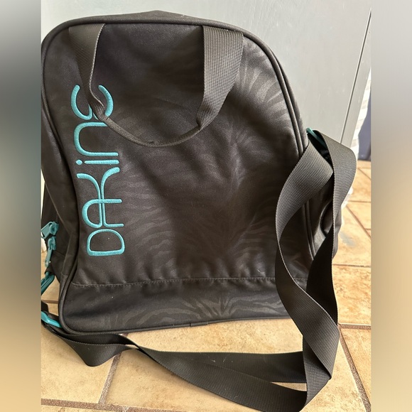 Dakine backpack and Dakine snow boots bag. - Picture 10 of 13